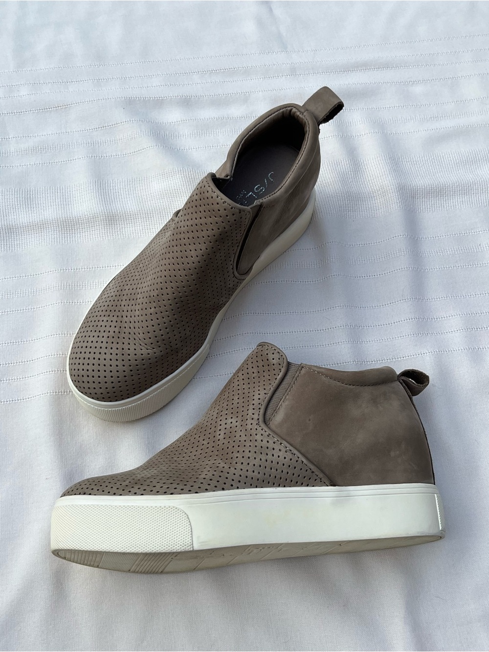 J/Slides Sallie Heeled Platform Slip-On Sneaker Leather size 5 Taupe